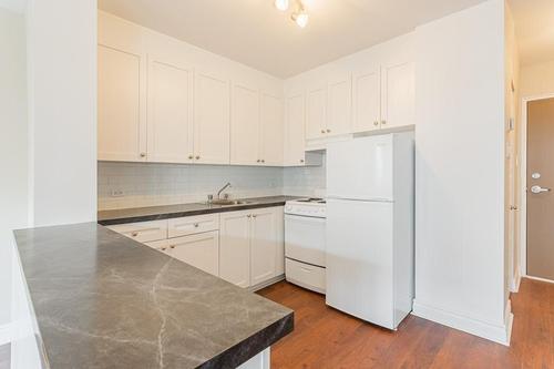 Studio for rent in Montreal - Côte-des-Neiges–Notre-Dame-de-Grâce — photo 20