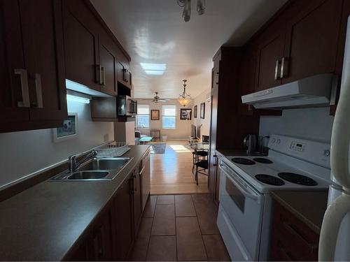 2 bedrooms apartment for rent in Montreal - Ville-Marie — photo 11