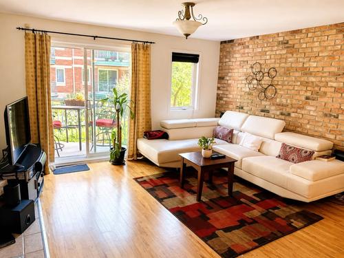 2 bedrooms apartment for rent in Montreal - Le Plateau-Mont-Royal — photo 4