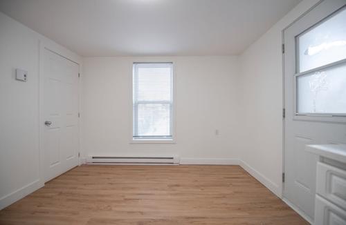 2 bedrooms apartment for rent in Sherbrooke — photo 12