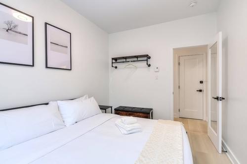 2 bedrooms apartment for rent in Montreal - Ville-Marie — photo 5