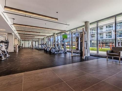 1 bedroom apartment for rent in Montreal - Saint-Laurent — photo 4