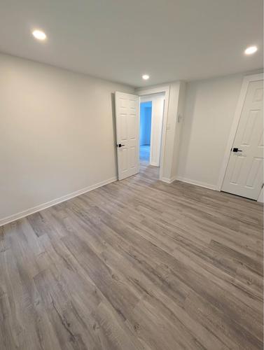 4 bedrooms apartment for rent in Montreal - Mercier–Hochelaga-Maisonneuve — photo 8