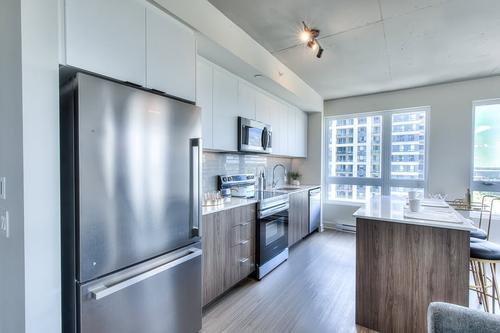 2 bedrooms apartment for rent in Laval — photo 12