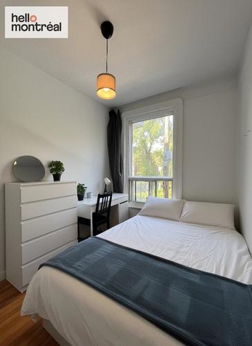 4 bedrooms apartment for rent in Montreal - Le Plateau-Mont-Royal — photo 7