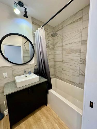 3 bedrooms apartment for rent in Québec - La Cité-Limoilou — photo 2
