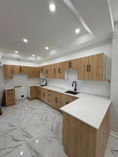 5 bedrooms apartment for rent in Montreal - Le Plateau-Mont-Royal — photo 4