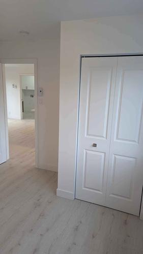 2 bedrooms apartment for rent in Sherbrooke — photo 5