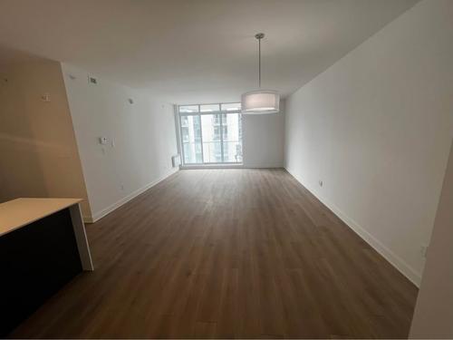 2 bedrooms apartment for rent in Laval — photo 9