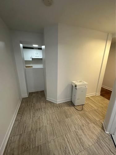 2 bedrooms apartment for rent in Sherbrooke — photo 4