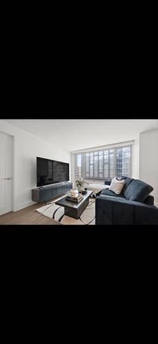 2 bedrooms apartment for rent in Montreal - Ville-Marie — photo 5