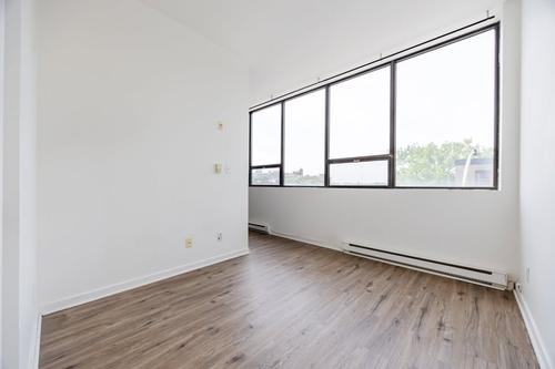 Appartement de 1 chambre à louer à Montreal - Côte-des-Neiges–Notre-Dame-de-Grâce — photo 3