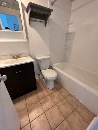 Appartement de 3 chambres à louer à Laval — photo 2