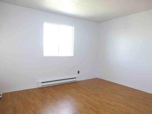 2 bedrooms apartment for rent in Sherbrooke — photo 2