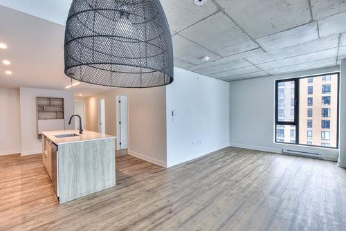 3 bedrooms apartment for rent in Laval — photo 6