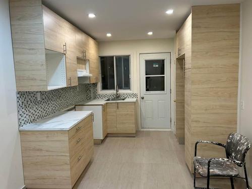 Appartement de 2 chambres à louer à Montreal - Villeray–Saint-Michel–Parc-Extension — photo 2