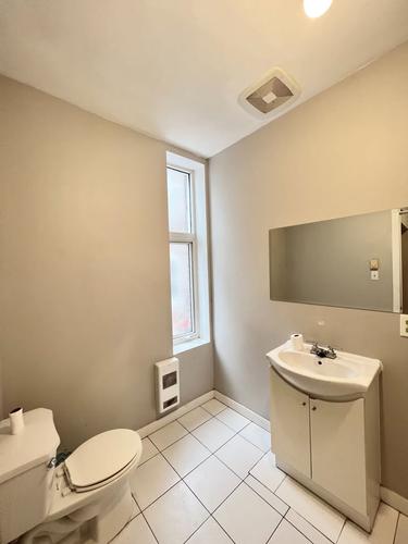 5 bedrooms apartment for rent in Montreal - Le Plateau-Mont-Royal — photo 6