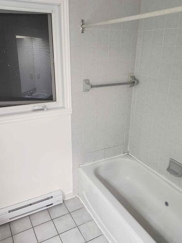 3 bedrooms apartment for rent in Sherbrooke — photo 25