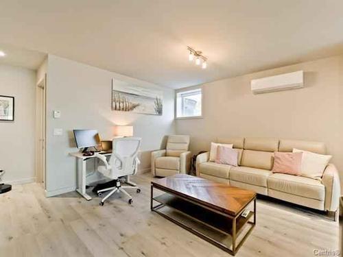 3 bedrooms apartment for rent in Sherbrooke — photo 9