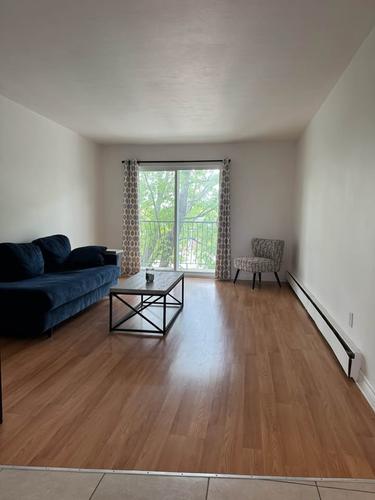 Appartement de 3 chambres à louer à Sherbrooke — photo 3