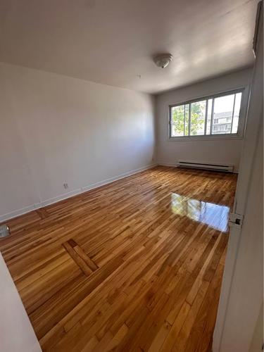 Appartement de 3 chambres à louer à Laval — photo 7