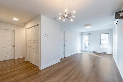 Appartement de 3 chambres à louer à Longueuil — photo 9