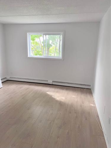 Appartement de 2 chambres à louer à Longueuil — photo 3