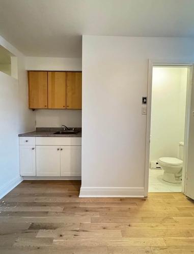 Studio à louer à Montreal - Villeray–Saint-Michel–Parc-Extension — photo 2