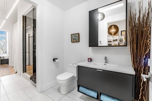 5 bedrooms apartment for rent in Montreal - Ville-Marie — photo 4