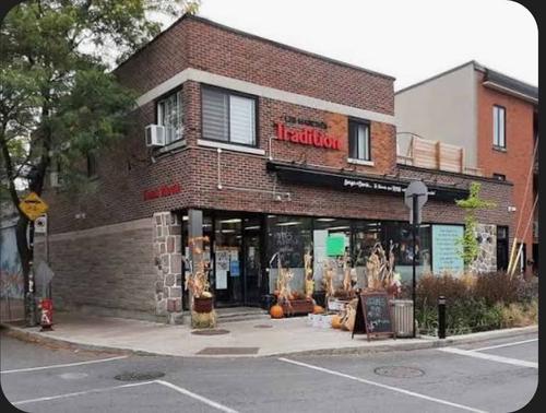 Studio for rent in Montreal - Le Plateau-Mont-Royal — photo 5