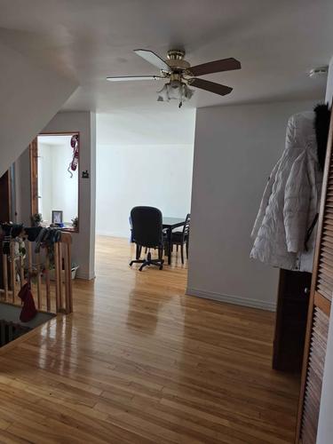 4 bedrooms apartment for rent in Laval — photo 3