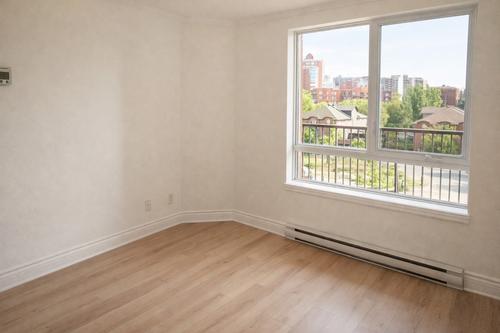 Appartement de 1 chambre à louer à Montreal - Saint-Laurent — photo 4