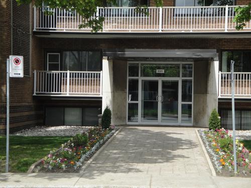 1 bedroom apartment for rent in Montreal - Saint-Laurent — photo 11