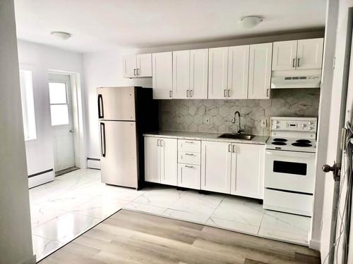 2 bedrooms apartment for rent in Sherbrooke — photo 3