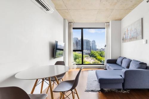 Appartement de 2 chambres à louer à Montreal - Ville-Marie — photo 2