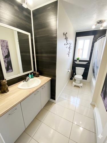 3 bedrooms apartment for rent in Sherbrooke — photo 12