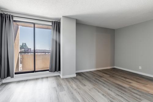 2 bedrooms apartment for rent in Montreal - Ville-Marie — photo 7