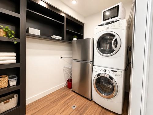 4 bedrooms apartment for rent in Montreal - Le Plateau-Mont-Royal — photo 6