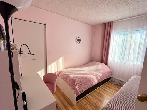 3 bedrooms apartment for rent in Laval — photo 12