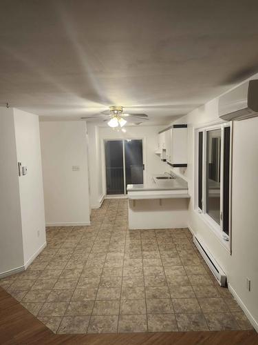3 bedrooms apartment for rent in Sherbrooke — photo 19
