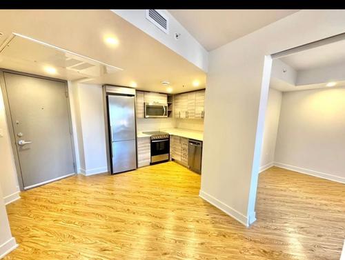 1 bedroom apartment for rent in Montreal - Saint-Laurent — photo 7