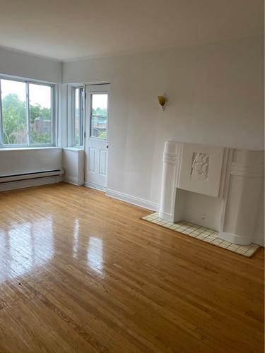 2 bedrooms apartment for rent in Montreal - Côte-des-Neiges–Notre-Dame-de-Grâce — photo 3