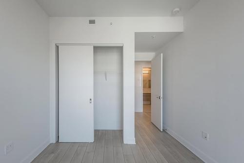 2 bedrooms apartment for rent in Laval — photo 16