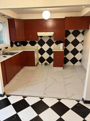 4 bedrooms apartment for rent in Montreal - Ahuntsic-Cartierville — photo 5