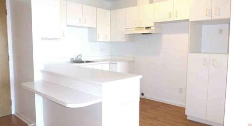 2 bedrooms apartment for rent in Sherbrooke — photo 7