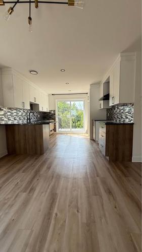 Appartement de 3 chambres à louer à Longueuil — photo 4