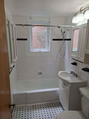 2 bedrooms apartment for rent in Laval — photo 6