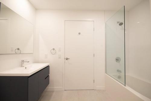 Appartement de 3 chambres à louer à Laval — photo 20