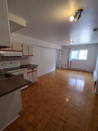 2 bedrooms apartment for rent in Laval — photo 8