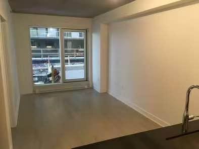 1 bedroom apartment for rent in Montreal - Ville-Marie — photo 9
